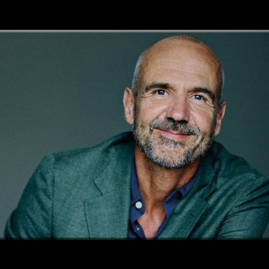 Portræt af Michael Katz Krefeld. Foto: Lindhardt & Ringhof