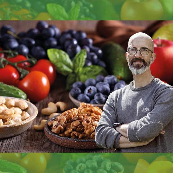 Portræt af Martin Kreutzer. Baggrund: Colourbox.com